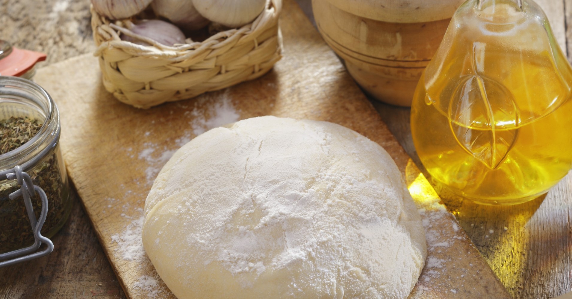 Basic Pizza Dough Recipe | myfoodbook